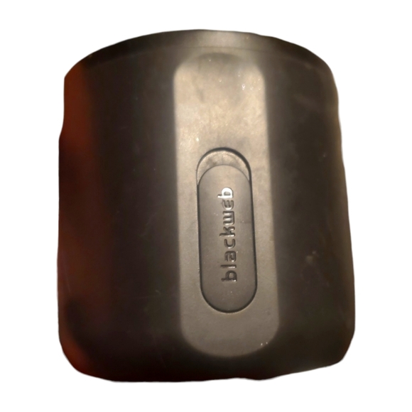 Blackweb Bluetooth Speaker - Picture 2 of 7